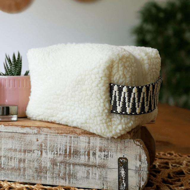 Cosy Beauty Bag