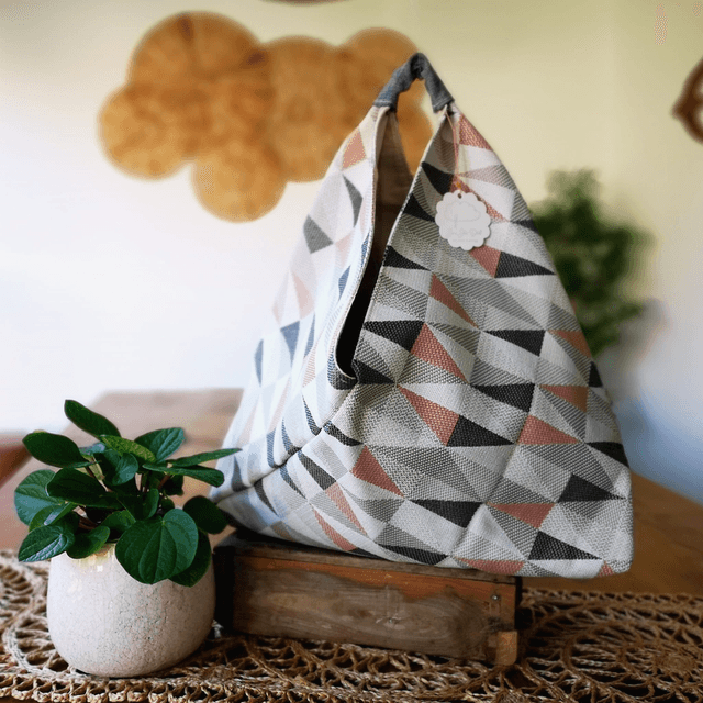 Market Bento Bag - Rose and Grey Geometric 