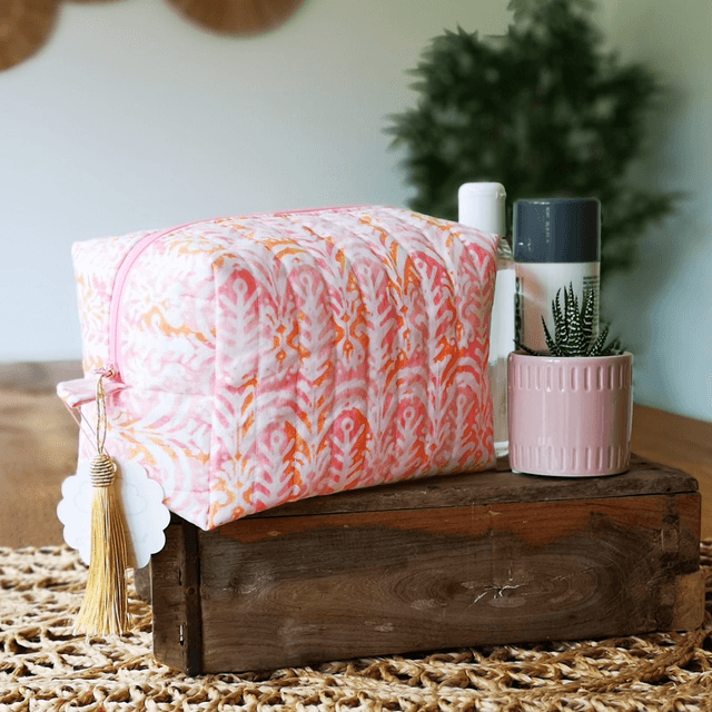 Toiletry Bag Quilted - Pink &amp; Orange Batik